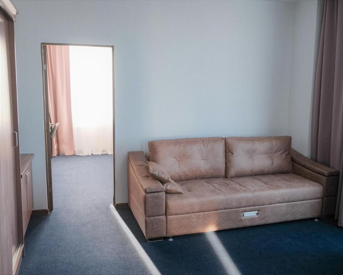 Boutique Hotel 1967 Aqsai Aksay Екстер'єр фото